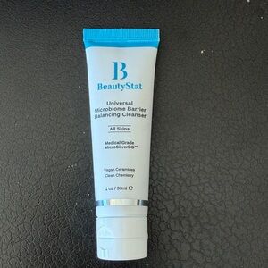 BeautyStat White Tube Cleanser with Bright Blue Accents